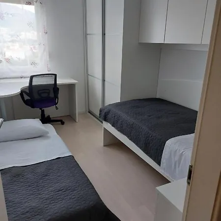 Hestia 3 Bdr Apartment Split Exterior photo