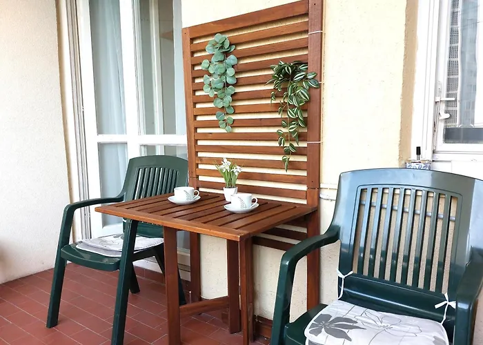 Hestia 3 Bdr Apartment